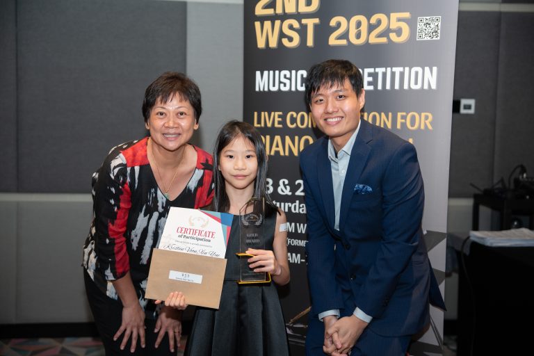 B GOLD KRISTEN VOON XIN YUE