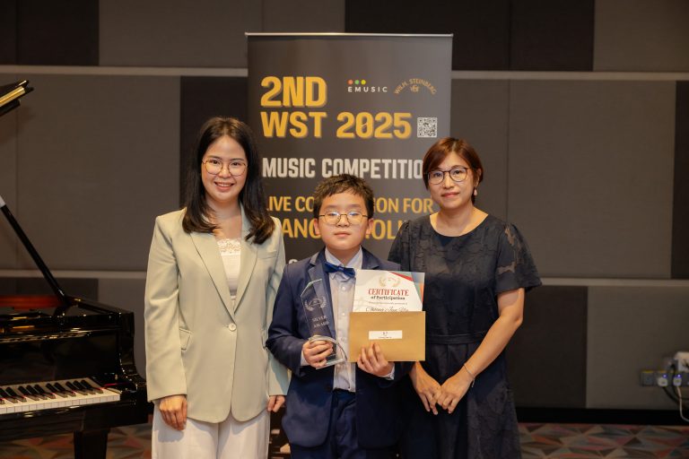 B SILVER CHOONG JUN YU