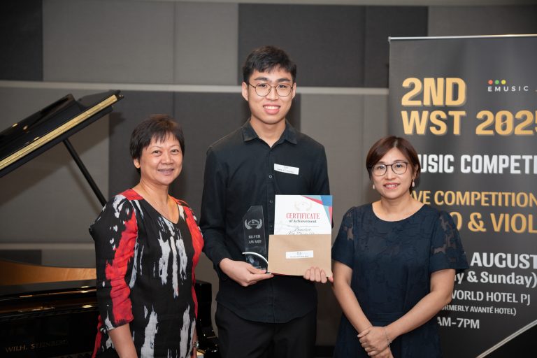 D SILVER BENEDICT KOH ZHENG RONG